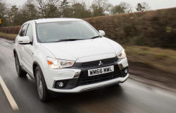 >Stop Produksi Mobil Diesel, Mitsubishi Fokus Kembangkan Kendaraan Hybrid