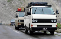 >Vanace Hasil Sentuhan Magis Tuner Jepang, Ubah Toyota HiAce Jadi VW Transporter T3 Harganya Mulai Rp389 Jutaan