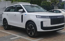 >Jaecoo J5 Hybrid Kepergok Muncul di Jalanan, Kode Keras Nih!