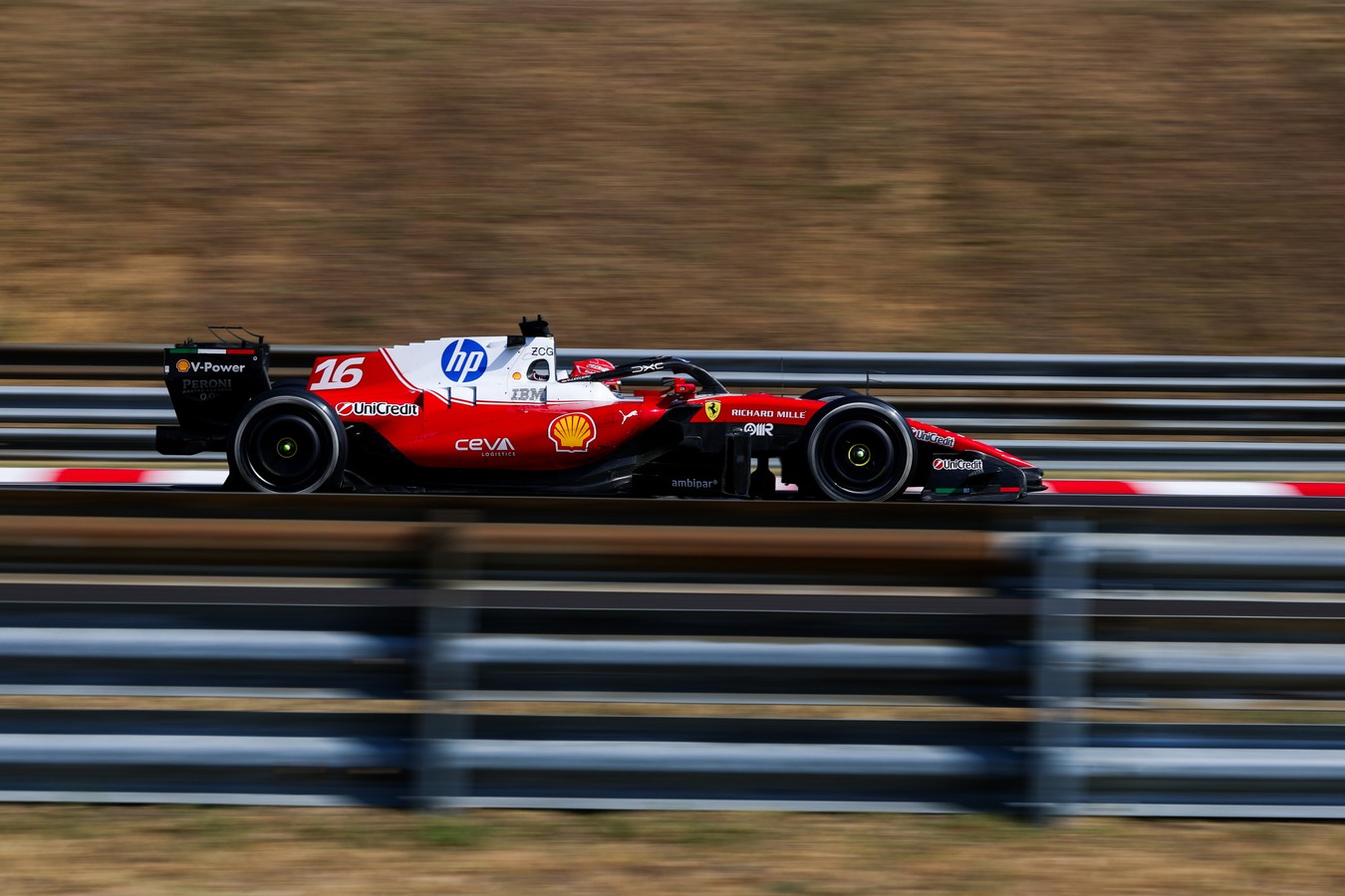 Potensi Kencang SF-26 Ferrari Tertahan Trafik di F1 Hungaria 2026
