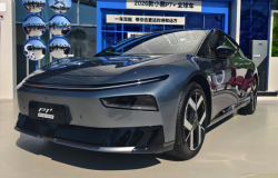 >Xpeng P7+ 2026 Resmi Meluncur, Jarak Tempuh Tembus 1.550 Km