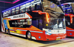 >PO Rosalia Indah Tambah 3 Bus Double Decker Terbaru dari Karoseri Laksana