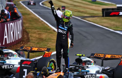 >Hasil Balapan F1 Inggris 2025, Lando Norris Juara di Kampung Halaman