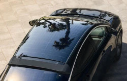 >Mobil Listrik akan Menggunakan Sunroof Tenaga Surya, Bisa Tambah Jarak Tempuh 3 Kilometer