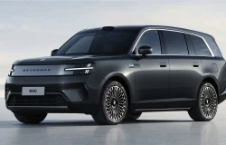 >Xiaomi Skynomad Luncurkan SUV EREV, Jarak Tempuh 505 Km Siap Bersaing di Segmen Premium