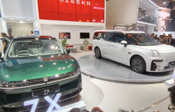 >Geely Indonesia Bawa Zeekr 009 dan Zeekr 7X, EV Premium Harga Mulai Rp1,1 Miliar