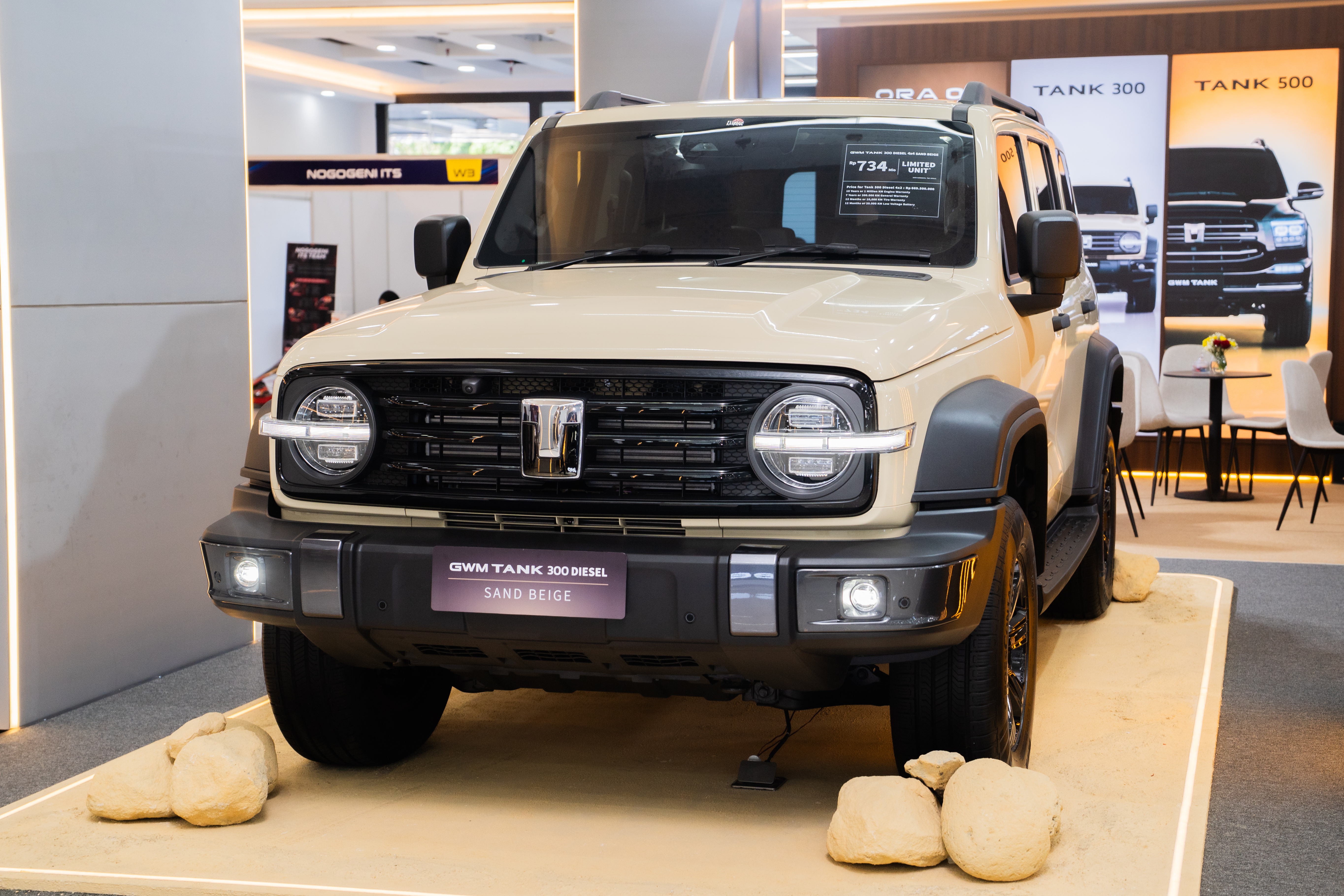 GWM Tank 300 Diesel Sand Beige Melantai, Harga Rp669,5 Jutaan
