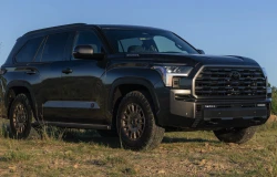 >Toyota Sequoia 2027 Makin Canggih, Pakai Suspensi Old Man Emu dan Fitur Off-Road Baru