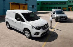 >Pakai Baterai Baru, Renault Kangoo Kini Bisa Tempuh Jarak 354 Km Sekali Cas