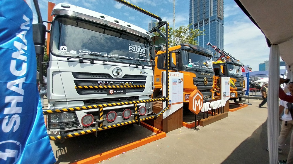 Serbuan Truk Tiongkok Ancam Industri Karoseri Lokal