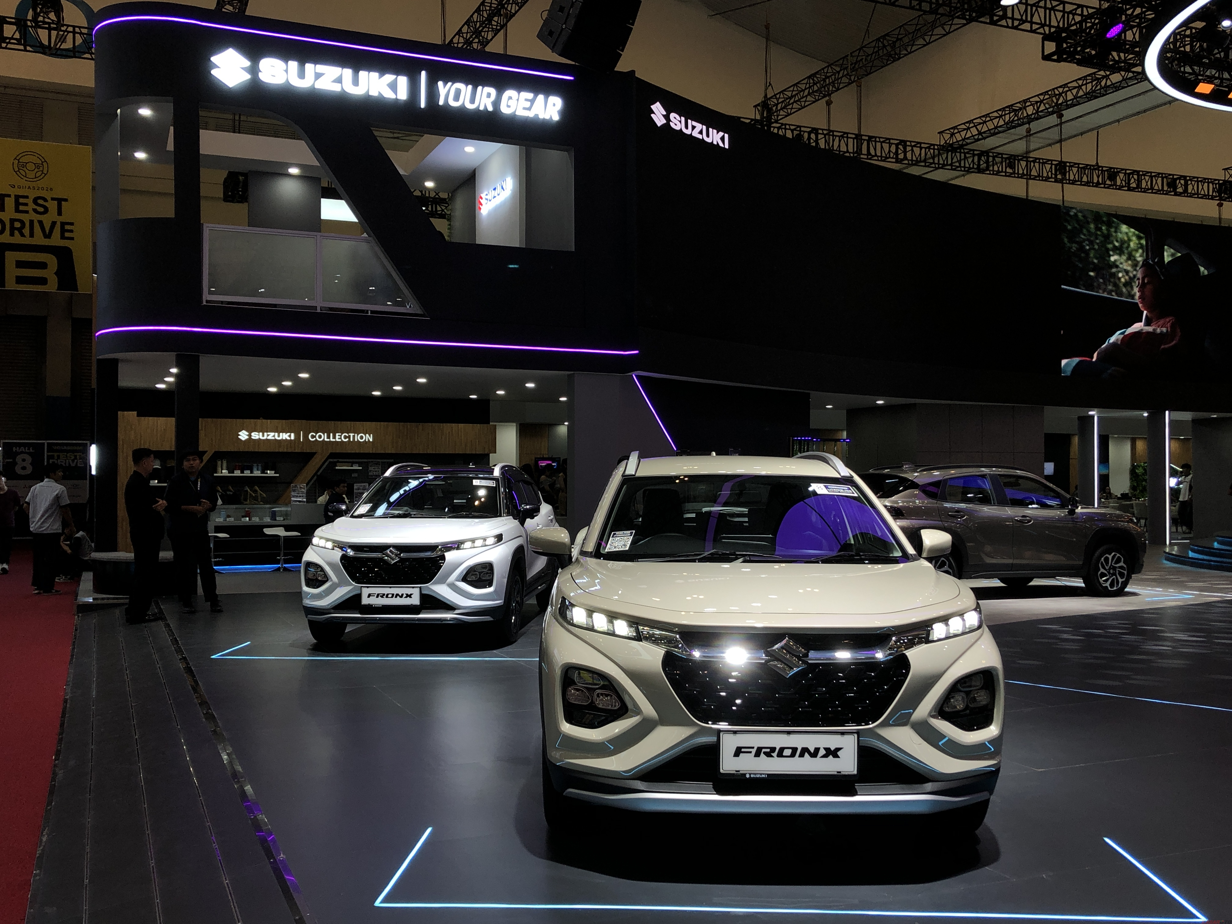Pilihan Mobil Hybrid Suzuki Cocok Buat yang Cari Irit, Lengkap dengan Harganya