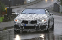 >Pesona BMW M8 Convertible 2019 Tandingan Mercedes S63