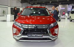 >Mitsubishi Perkenalkan Eclips Terbaru, Tampilan Mirip Xpander