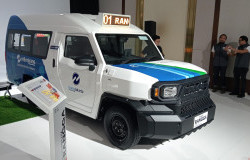 >Bakal Beroperasi, Ini Spesifikasi Lengkap Mikrotrans Toyota Hilux Rangga