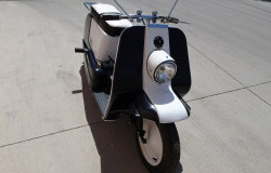 >Ini loh..Skuter Buatan Harley-Davidson