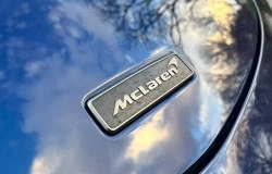 >McLaren Resmi Siapkan SUV Pertama, Meluncur Sebelum 2030