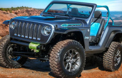 >Jeep Luncurkan 7 Mobil Konsep Terbaru