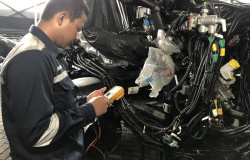 >DCVI Gelar TechMaster 2025, Asah Kemampuan Teknis dan Kualitas Tim Purna Jual Kendaraan Komersial Mercedes-Benz