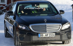 >Mercedes-Benz C-Class 2019 Dibekali Mesin Hybrid Listrik