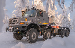 >Minus 40 Derajat Bukan Masalah! Truk Mercedes-Benz Zetros Tunjukkan Cara Bertahan Hidup di Medan Ekstrim