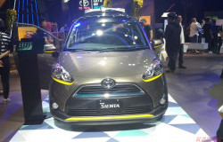 >Kenapa Penjualan Sienta Terus Menurun? Ini Jawaban Toyota