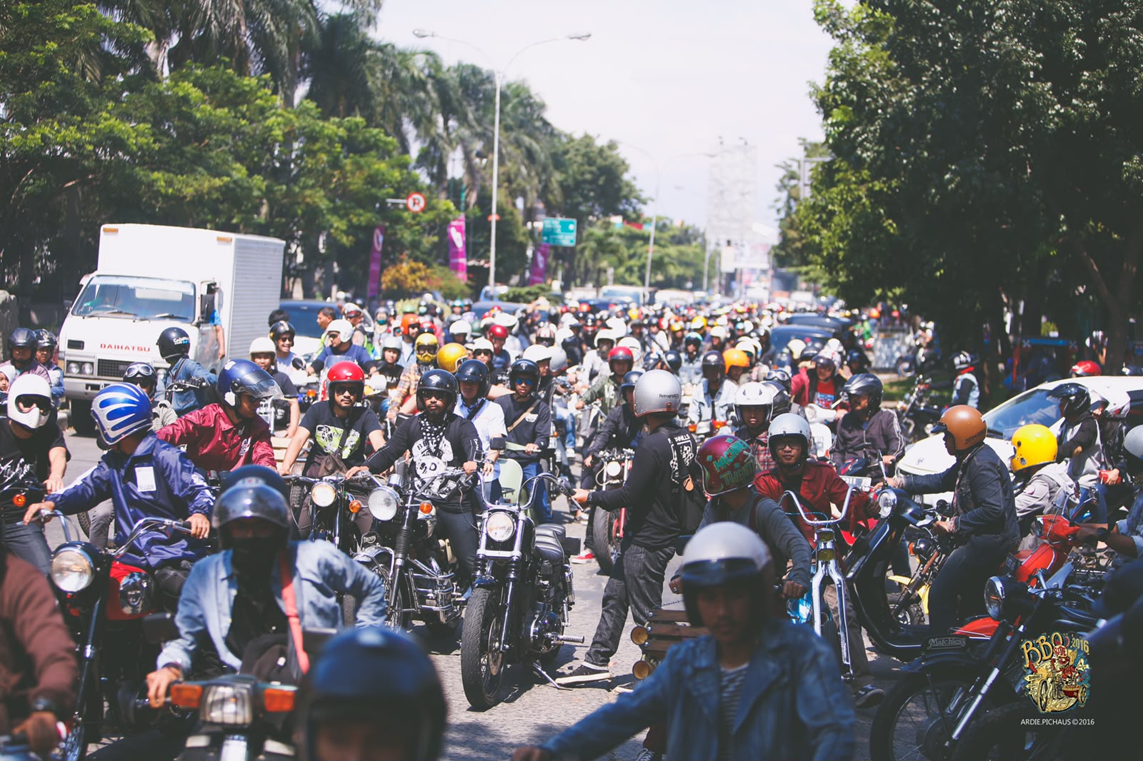BBQ Ride 2026 Jadi Ajang Kumpul Komunitas Modifikasi di Bandung