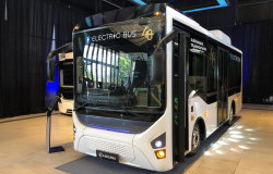 >Karoseri Laksana Resmi Luncurkan Nucleus 6, Bus Listrik Modern Buatan Dalam Negeri