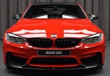 BMW M3 Merah ala Ferrari