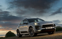 >Porsche Tarik 60 Ribu Unit Macan dan Cayenne karena Masalah Ini