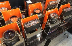>Aozoom Tancap Gas di Indonesia, Siap Jadi Pemain Baru Projector Bi-LED Premium