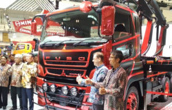 >Super Great V 'Spider' Dihadirkan Mitsubishi Fuso di GIIAS 2018