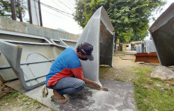 >Miliki Peran Penting, Ini Fungsi Topi Kabin Truk Box