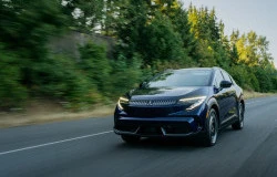 >Dikenalkan, Mitsubishi Eclipse Sportback Dibanderol Rp624 Jutaan