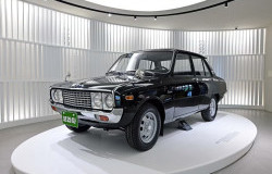 >Di Belakang Garis Start: Sejarah Penjual Sepeda yang Berjuang Menjadi Perusahaan Mobil Kia