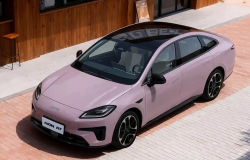 >GAC Aion RT 2025 Resmi Diluncurkan, Sedan Listrik dengan Jarak Tempuh 650 Km