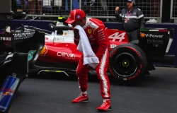 >Berita F1: Lewis Hamilton Bongkar Kelemahan Scuderia Ferrari HP Dibanding Mercedes