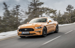 >Ford Mustang 2018 Hadir Di Eropa Lebih Bertenaga dan Lebih Berteknologi