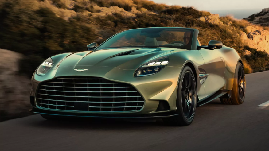 Aston Martin Tunda Peluncuran Mobil Listrik, Pertahankan Mesin V8 dan V12 Hingga 2035