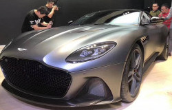 >Inilah Tampilan Aston Martin DBS Superleggera 2019