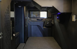 >Permintaan Kandang Macan Bawah di Bus AKAP Meningkat