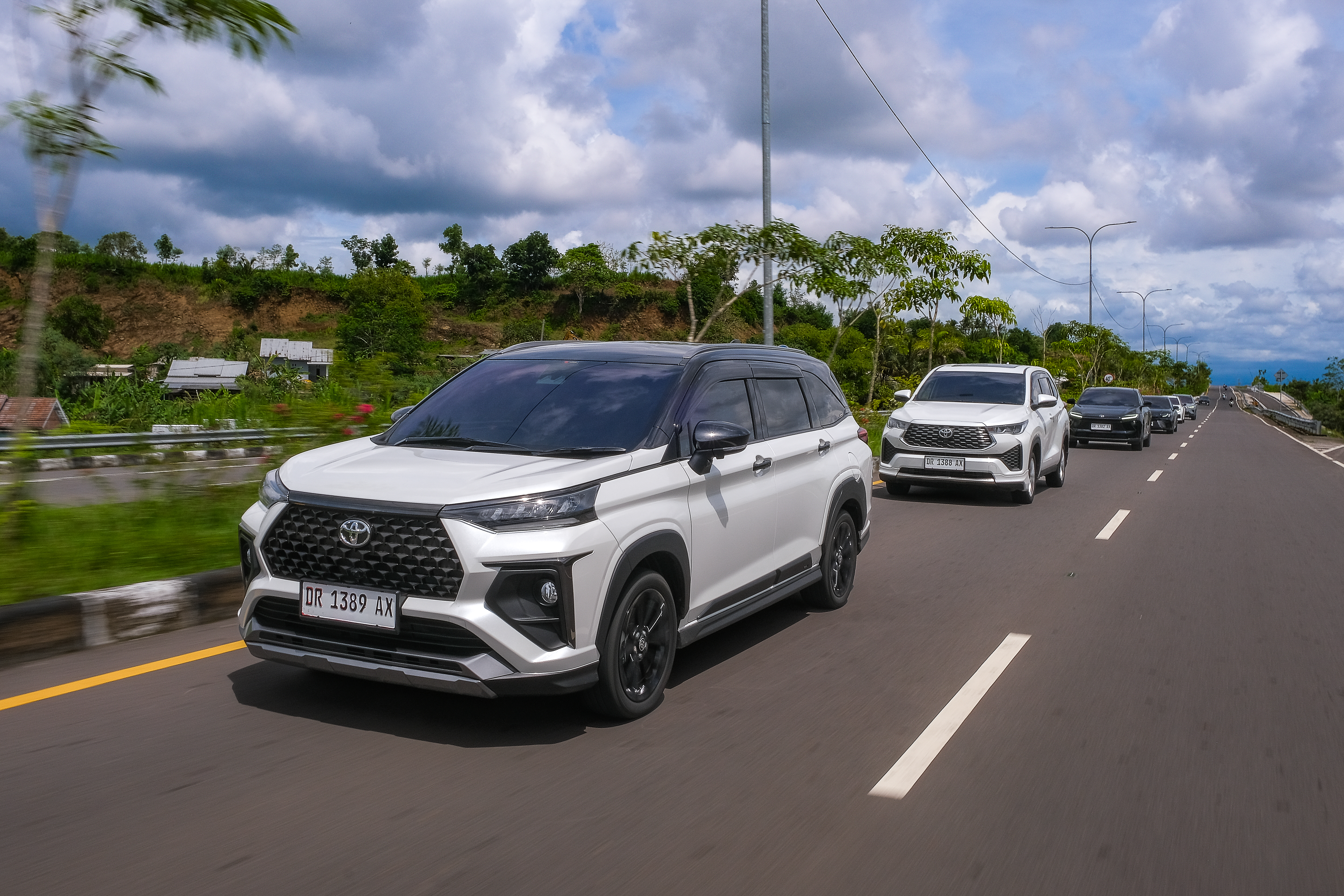 Lebih Hemat BBM, Berikut Daftar Mobil Hybrid Terlaris Mei 2026