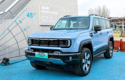 >BAIC BJ40e dengan Jangkauan 1.200 Kilometer Meluncur 7 April, Harganya Rp509 Jutaan