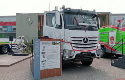 >Profil Mercedes-Benz Actros 4063S 6x4, Penakluk Medan Tambang