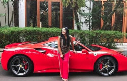 >Tampil di Asian Games, Anggun C Sasmi Bawa Ferrari