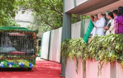 >Delhi Tambah 300 Bus Listrik, Perkuat Transportasi Ramah Lingkungan