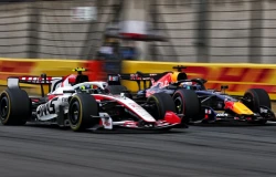 >Berita F1: Tim Papan Tengah Kedodoran Jelang F1 Italia, Haas Berusaha Bangkit