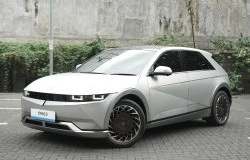 >Cara Parkir Paralel Hyundai Ioniq 5 Lengkap, Jangan Cuma Asal "N" Ada Risikonya