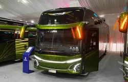 >Bus Baru PO ALS Eks GIIAS 2026 Mulai Beroperasi di Rute Tangerang-Medan
