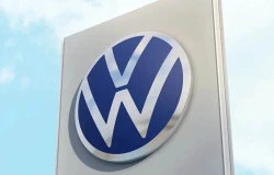 >Volkswagen Dipastikan Pangkas Jumlah Model dan 50.000 Karyawan
