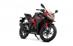 >New Honda CBR150R Lebih Gagah dengan Warna Baru
